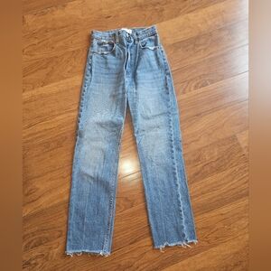 Abercrombie Ankle Straight Ultra High Rise size 26/2